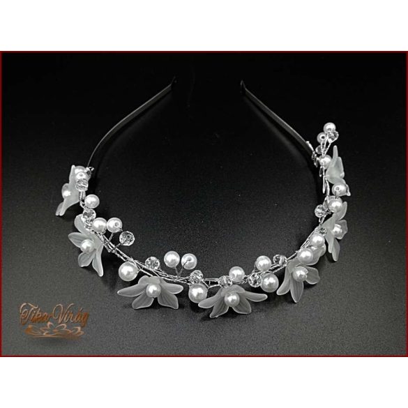 Virágos-gyöngyös hajráf BENQR-190503.g.