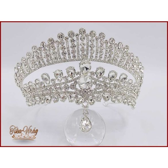 Dupla soros, belógó köves, nagy félkorona CALNC-123601.