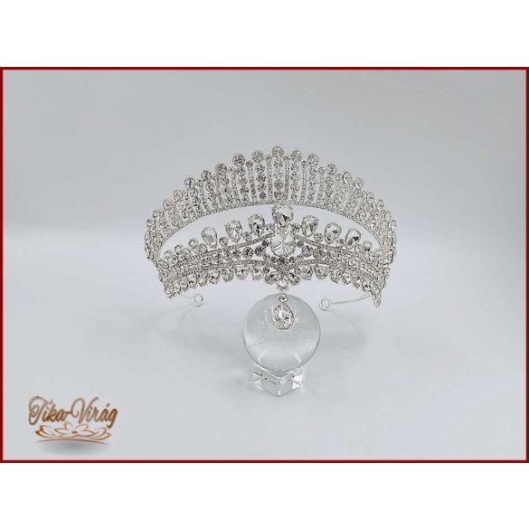 Dupla soros, belógó köves, nagy félkorona CALNC-123601.