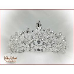 Korona kövekkel-üveggyönggyel díszítve CALNC-190708.