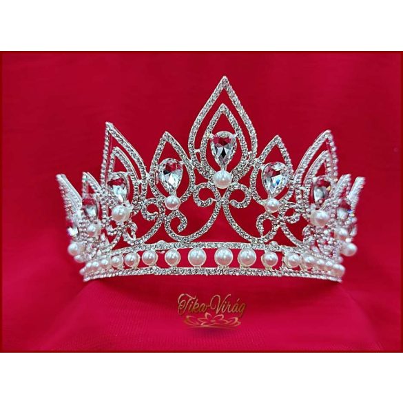 Korona fehér gyöngy díszítéssel CALNC-19901.E.