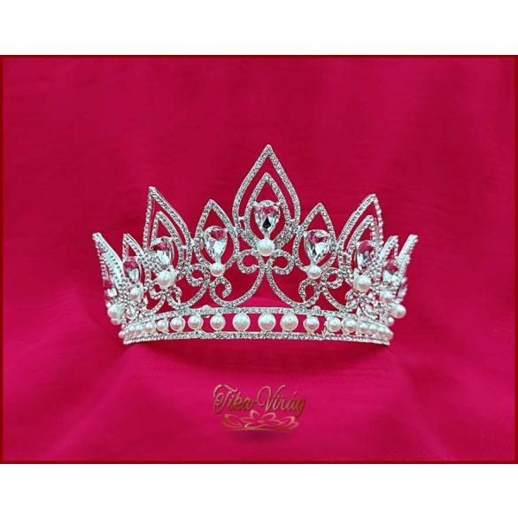 Korona fehér gyöngy díszítéssel CALNC-19901.E.