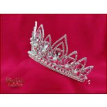 Korona fehér gyöngy díszítéssel CALNC-19901.E.