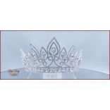 Korona kövekkel Díszített CALNC-19901.K.