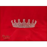 Korona kövekkel díszített CALNC-20027.