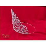 Korona nagy szív kővel díszítve CALNC-200501.