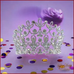 Virágszirmos strasszos nagy méretű fél korona