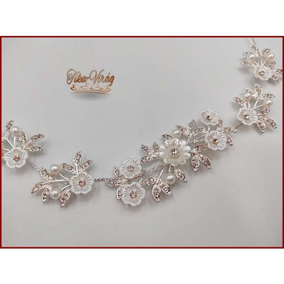 Fehér virágokkal díszített strasszos hajdísz, hajdrót CARCI-191009.v.