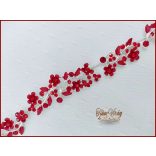 VIRÁGOKKAL DÍSZÍTETT STRASSZOS PIROS HAJDÍSZ 28 CM X 2 CM CARCI-22601.P.