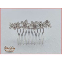   VIRÁGOKKAL DÍSZÍTETT STRASSZOS FEHÉR KONTYTŰ 8 CM X 2 CM CARCI-22603.F.