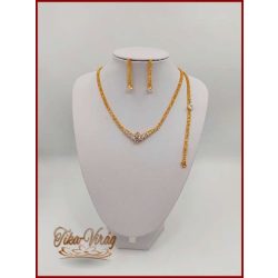   3:1-ben Arany színű kristály-strasszos Cirkónia kövekkel díszített nyakék-szett D4992-181213.a.