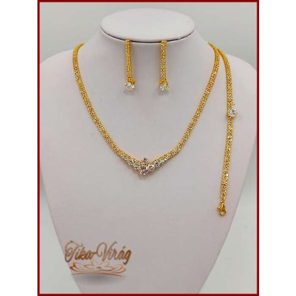 3:1-ben Arany színű kristály-strasszos Cirkónia kövekkel díszített nyakék-szett D4992-181213.a.