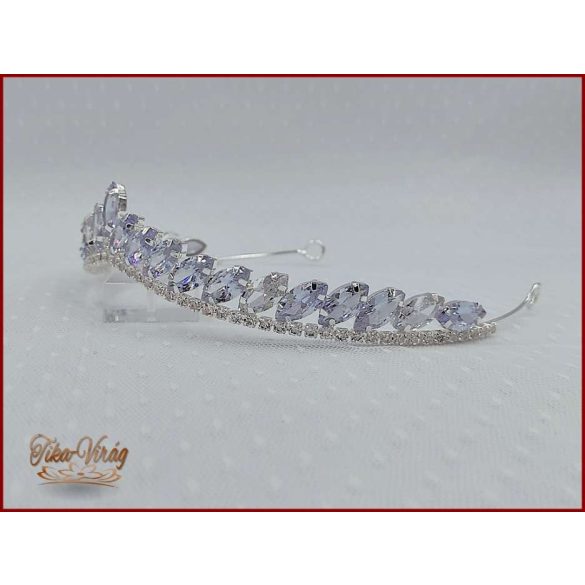 Menyasszonyi diadém cirkonia kövekkel