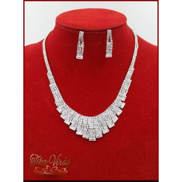 NYAKÉK SZETT CIRKÓNIA KÖVEKKEL DLGGL-190705.