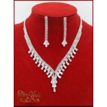 NYAKÉK SZETT CIRKÓNIA KÖVEKKEL DLGGL-191002.