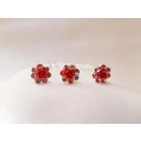 Strasszos kontytű piros E5682.