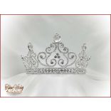 Korona kövekkel díszített EALNC-190705.