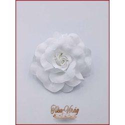 Fehér színű bross és hajba való virág-dísz 