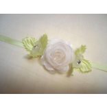 Csuklódísz fehér-zöld