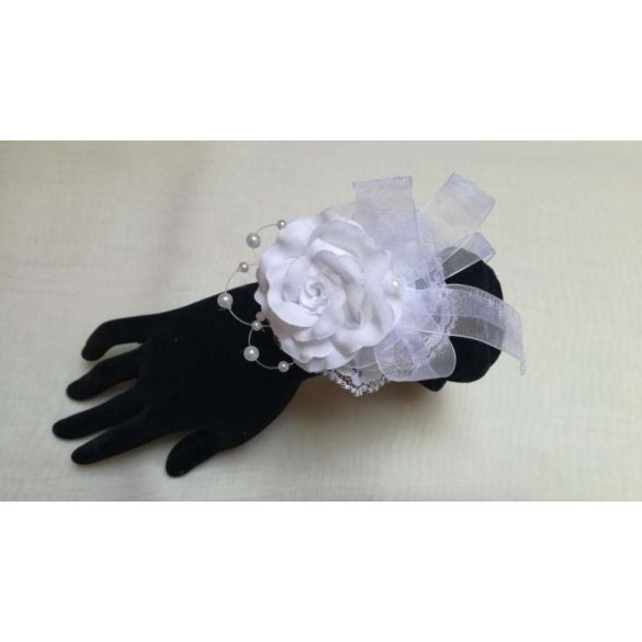 Csuklódísz fehér Rózsás csipkés gyöngyös pánttal