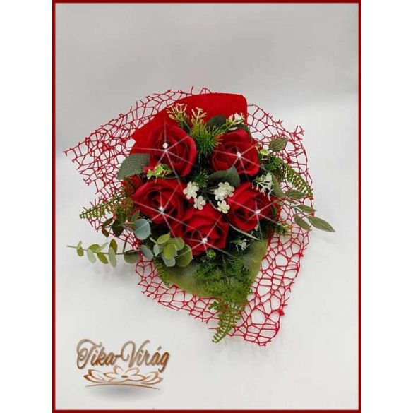 5 virágos szappan rózsa csokor strasszkővel díszítve