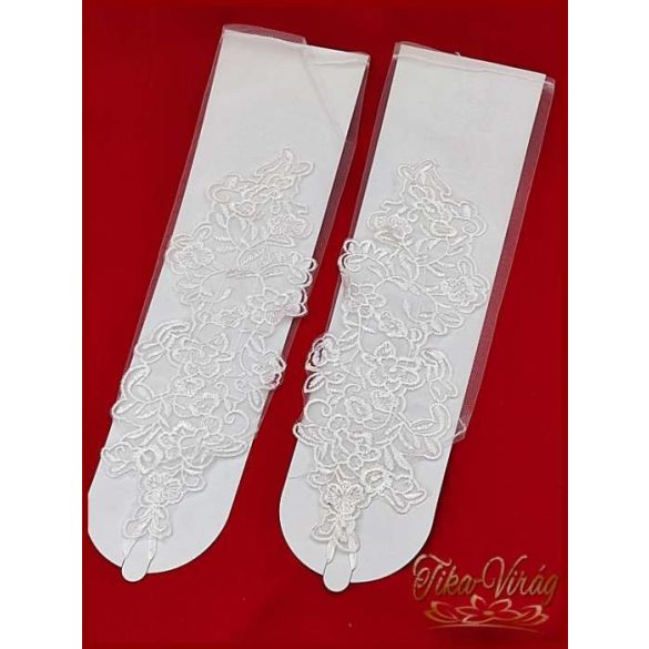 Menyasszonyi csipke kesztyű, hosszú ujjas változat 
