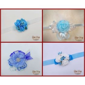 Világoskék csuklódísz 