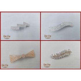 Strasszos és gyöngyös Hajcsatok