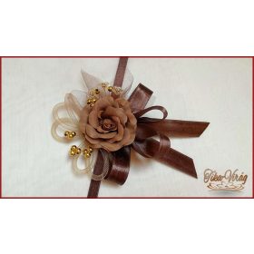 Csokoládé csuklódísz 